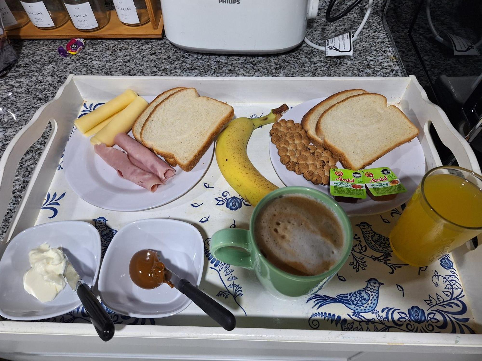 Grande Y Luminosa Cerca Del Subte Linea B Homestay *